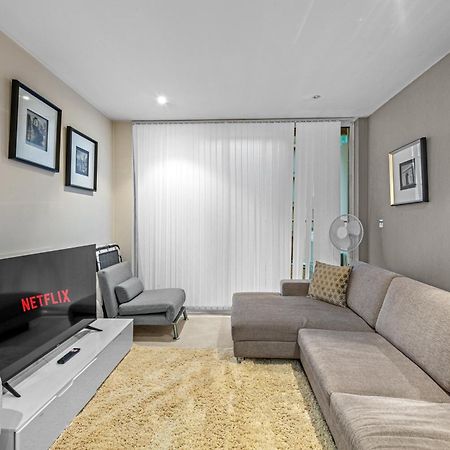 Londwell, Chelsea Living, Central Flat With Balcony ลอนดอน ภายนอก รูปภาพ